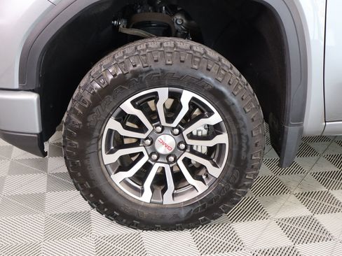 Used 2023 GMC Sierra 1500 AT4 AWD/4WD image 19