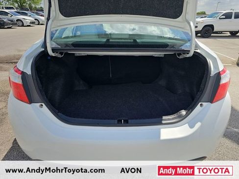 Used 2016 Toyota Corolla LE FWD image 12