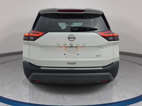 Used 2023 Nissan Rogue SV w/ SV Premium B Package FWD image 6