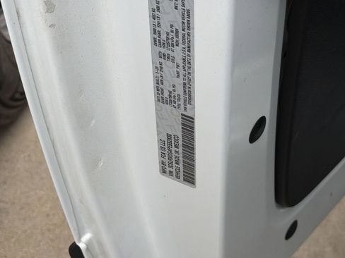 Used 2023 RAM ProMaster 2500 FWD image 7