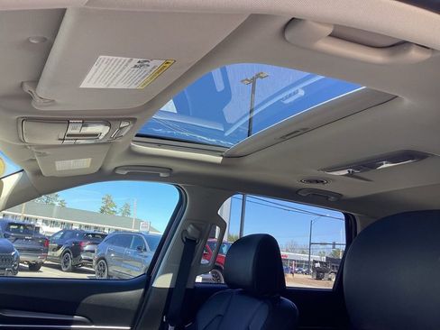 Used 2023 Kia Telluride S w/ S Sunroof Package AWD/4WD image 14