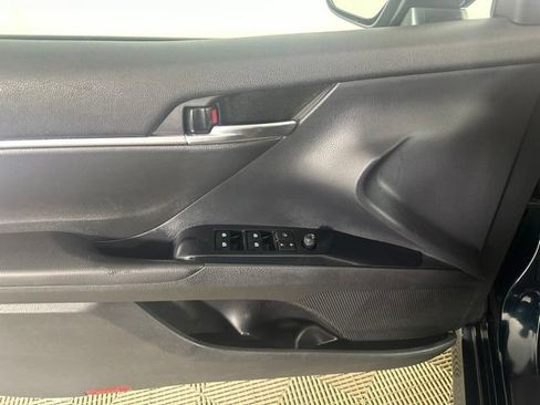 Used 2020 Toyota Camry LE w/ Convenience Package AWD/4WD image 12