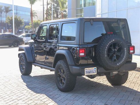 Used 2021 Jeep Wrangler Unlimited Sport image 9