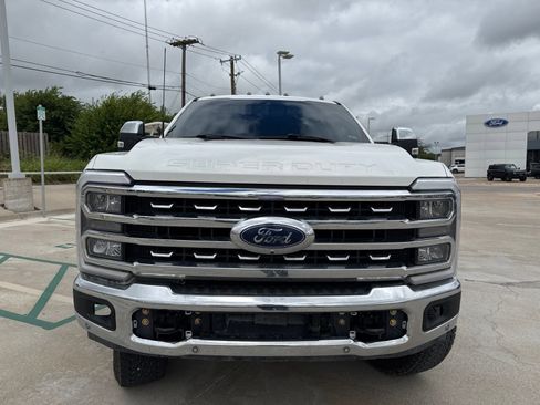 Used 2023 Ford F250 Lariat w/ Tow Technology Package AWD/4WD image 9