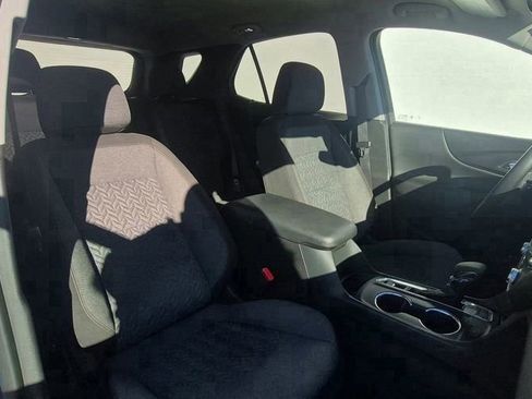 Used 2024 Chevrolet Equinox LT image 4