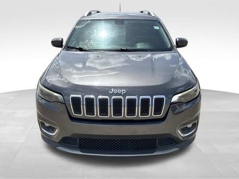 Used 2019 Jeep Cherokee Limited FWD image 2