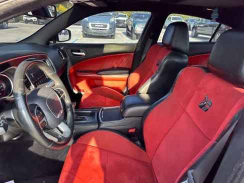 Certified 2017 Dodge Charger R/T Scat Pack w/ Dynamics Package RWD image 5