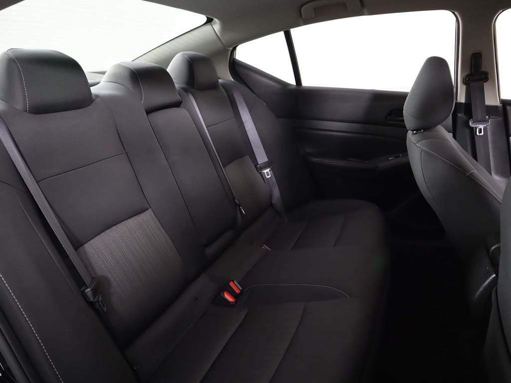 Used 2024 Nissan Altima 2.5 SV AWD/4WD image 30