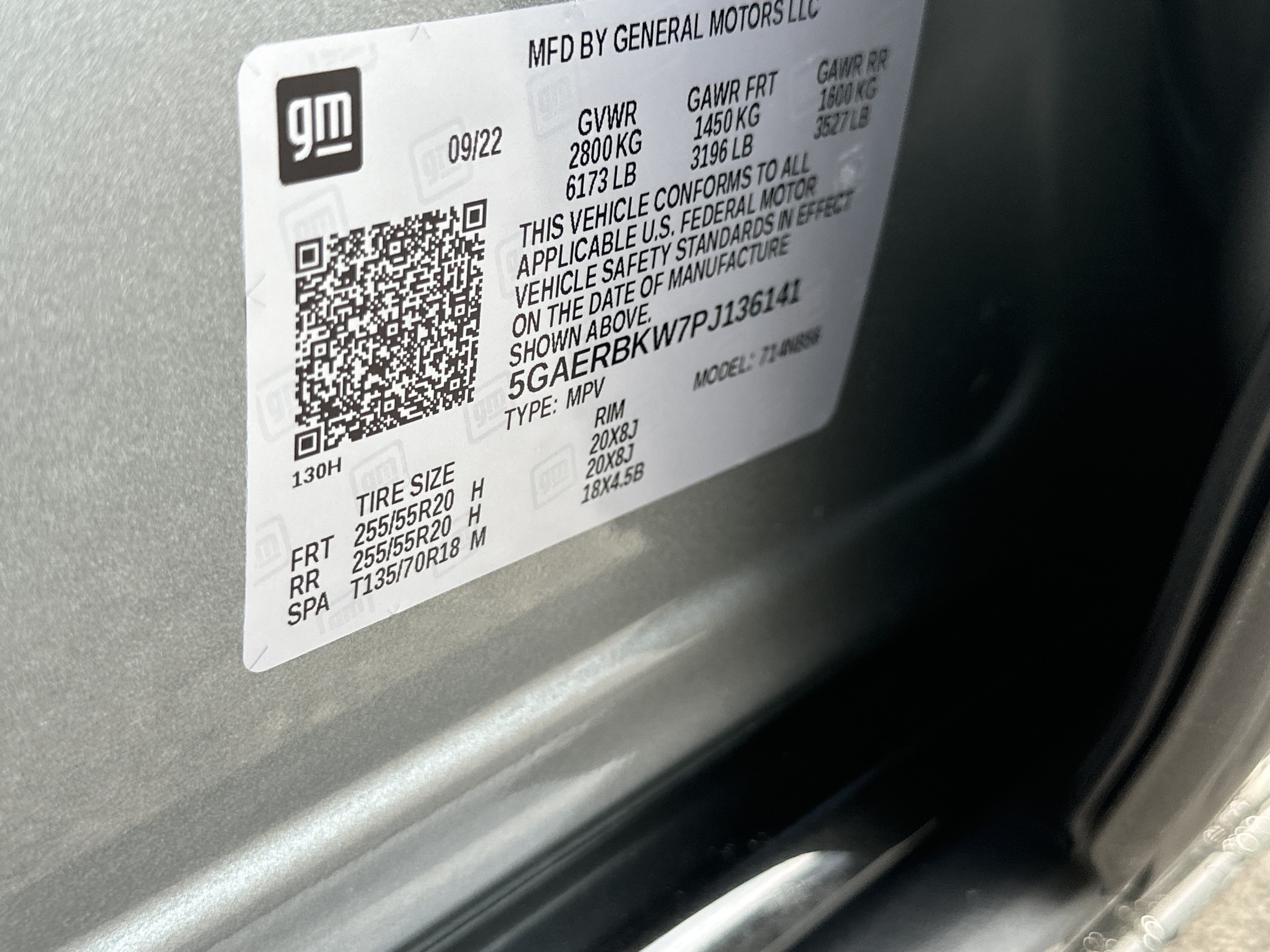 Certified 2023 Buick Enclave Essence w/ Experience Buick Package FWD image 33