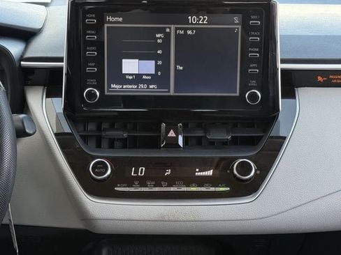 Used 2020 Toyota Corolla LE FWD image 17