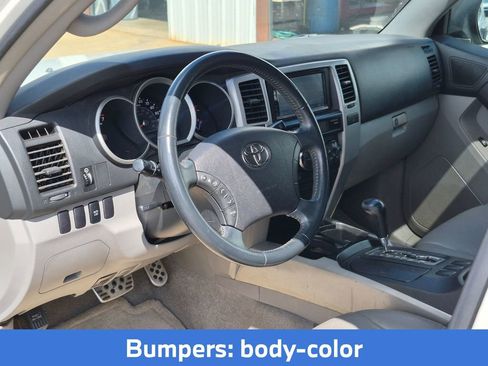 Used 2007 Toyota 4Runner SR5 RWD image 31