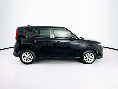 Used 2020 Kia Soul S image 10