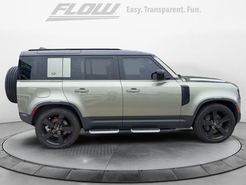 Used 2023 Land Rover Defender 110 SE AWD/4WD image 10
