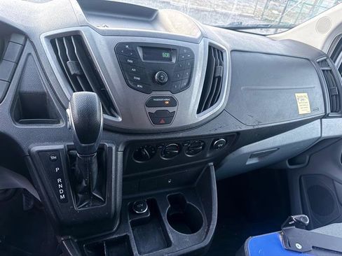 Used 2016 Ford Transit 250 130 Low Roof image 36