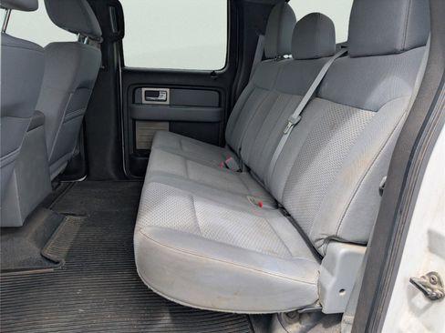 Used 2011 Ford F150 XLT w/ XLT Chrome Pkg image 28