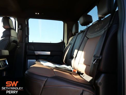 Used 2026 Ford F450 King Ranch w/ FX4 Off-Road Package image 17