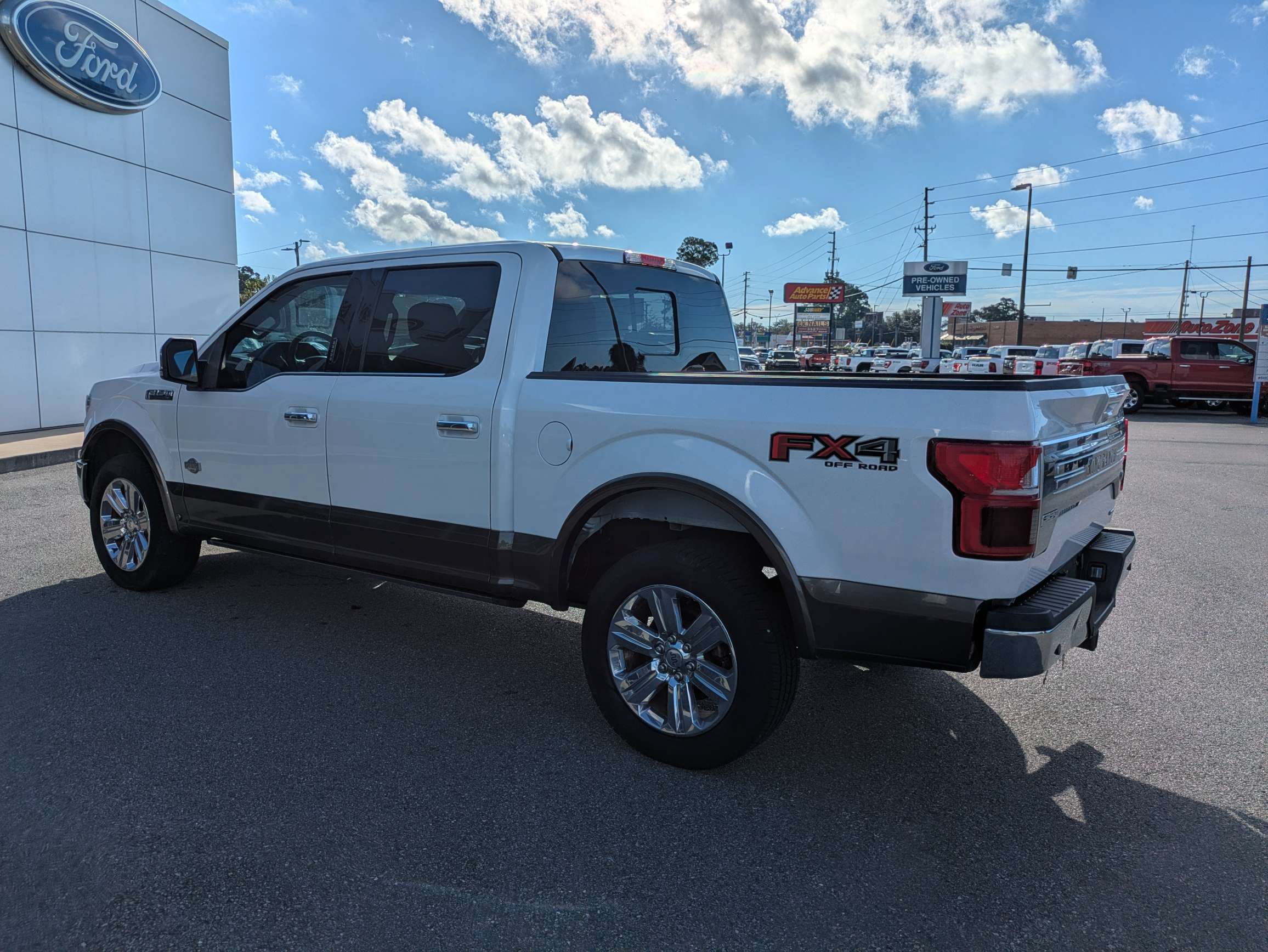 Used 2018 Ford F150 King Ranch w/ Equipment Group 601A Luxury AWD/4WD image 6