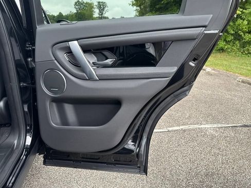 New 2025 Land Rover Discovery Sport S AWD/4WD image 17