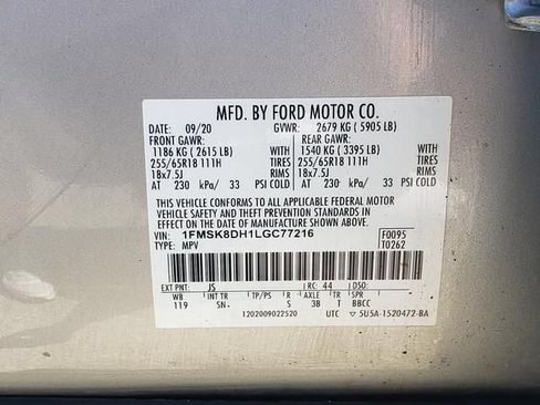 Used 2020 Ford Explorer XLT w/ Equipment Group 202A AWD/4WD image 26