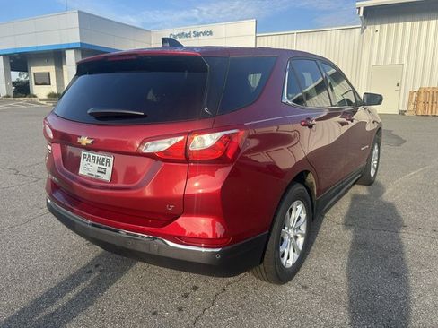 Used 2018 Chevrolet Equinox LT FWD image 4