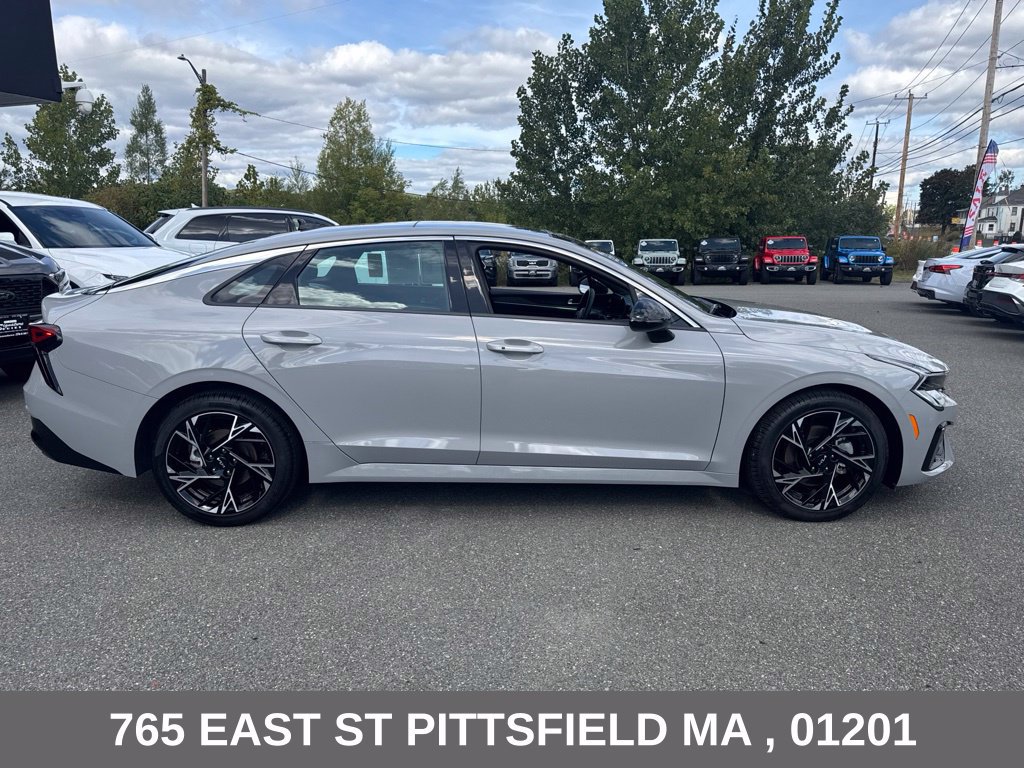 Used 2025 Kia K5 GT-Line w/ GT-Line Premium Package FWD image 9