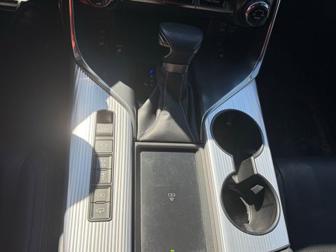 Used 2024 Lexus LX 600 F Sport image 43