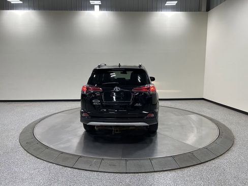Used 2016 Toyota RAV4 XLE w/ Convenience Package AWD/4WD image 7