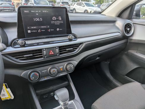 Used 2024 Kia Forte LXS FWD image 22