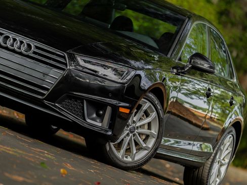 Used 2019 Audi A4 2.0T Premium Plus w/ Premium Plus Package image 28