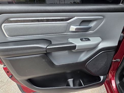 Used 2020 RAM 1500 Big Horn AWD/4WD image 35