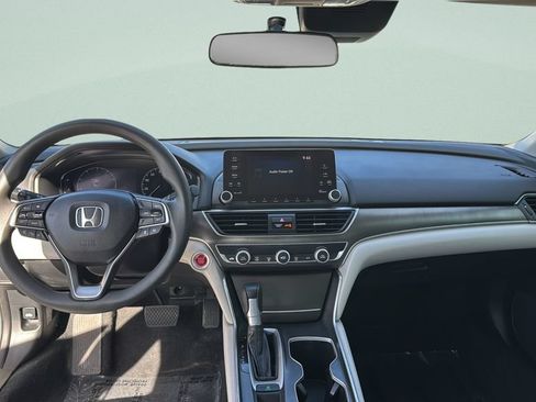 Used 2019 Honda Accord LX image 19