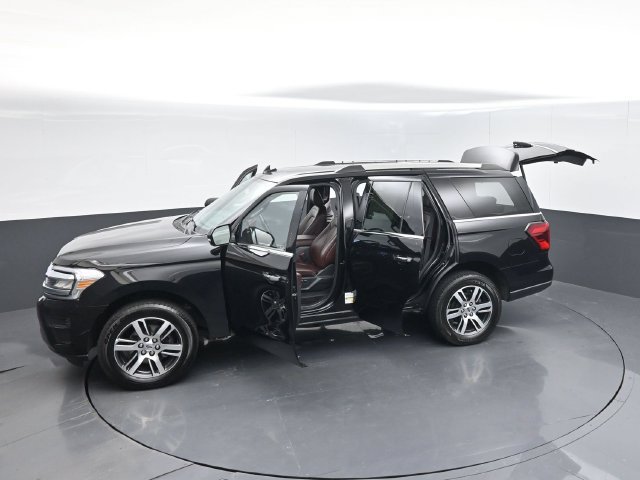 Used 2023 Ford Expedition Limited AWD/4WD image 60