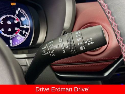 Used 2025 MAZDA CX-70 Plug-In Hybrid w/ Premium Plus AWD/4WD image 16