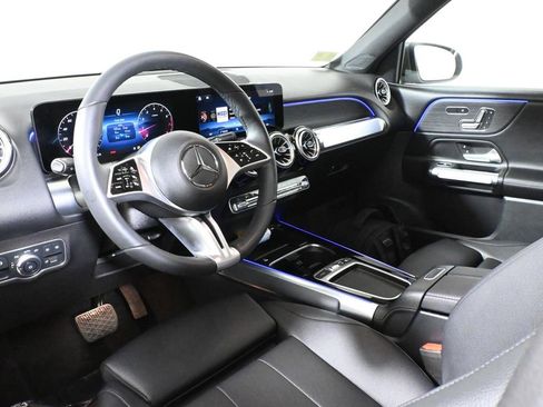 Certified 2026 Mercedes-Benz GLB 250 4MATIC image 13