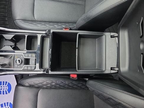 Used 2022 Kia Sorento SX Prestige image 25