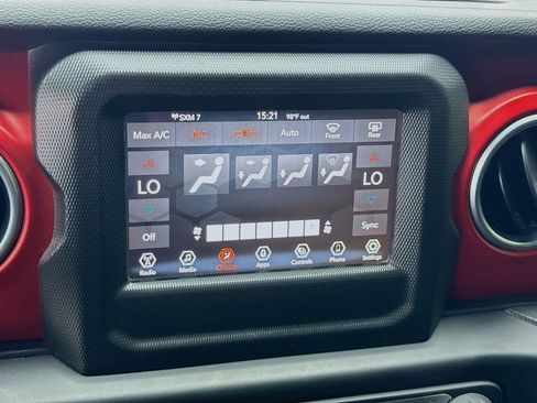 Used 2021 Jeep Gladiator Rubicon w/ Trailer Tow Package image 12