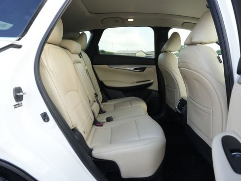 Used 2020 INFINITI QX50 Luxe w/ Navigation Package image 19