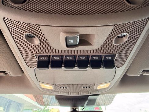 Used 2021 Ford F350 Lariat w/ Lariat Value Package AWD/4WD image 32