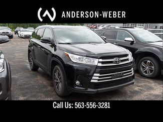 Used 2019 Toyota Highlander XLE AWD/4WD video 1