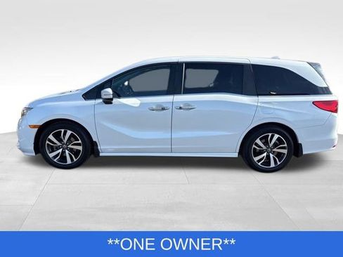 Used 2022 Honda Odyssey Touring image 2