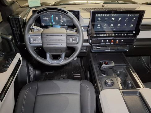 Used 2026 GMC Hummer EV SUV image 11