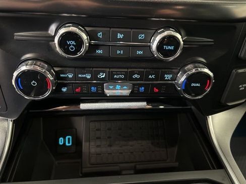Used 2024 Ford F150 Platinum AWD/4WD image 16
