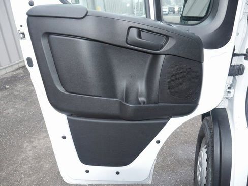 Used 2024 RAM ProMaster 3500 w/ Storage Group FWD image 13