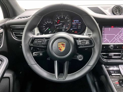 Used 2026 Porsche Macan Turbo AWD/4WD image 17