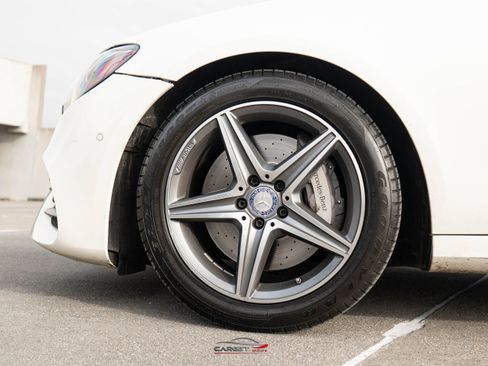 Used 2017 Mercedes-Benz E 300 4MATIC image 10