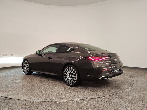 New 2026 Mercedes-Benz CLE 300 4MATIC Coupe image 3