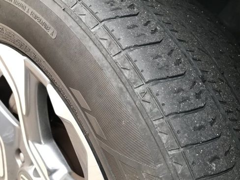 Used 2019 Honda CR-V EX image 9