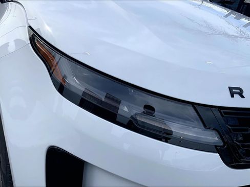New 2026 Land Rover Range Rover Evoque S AWD/4WD image 13