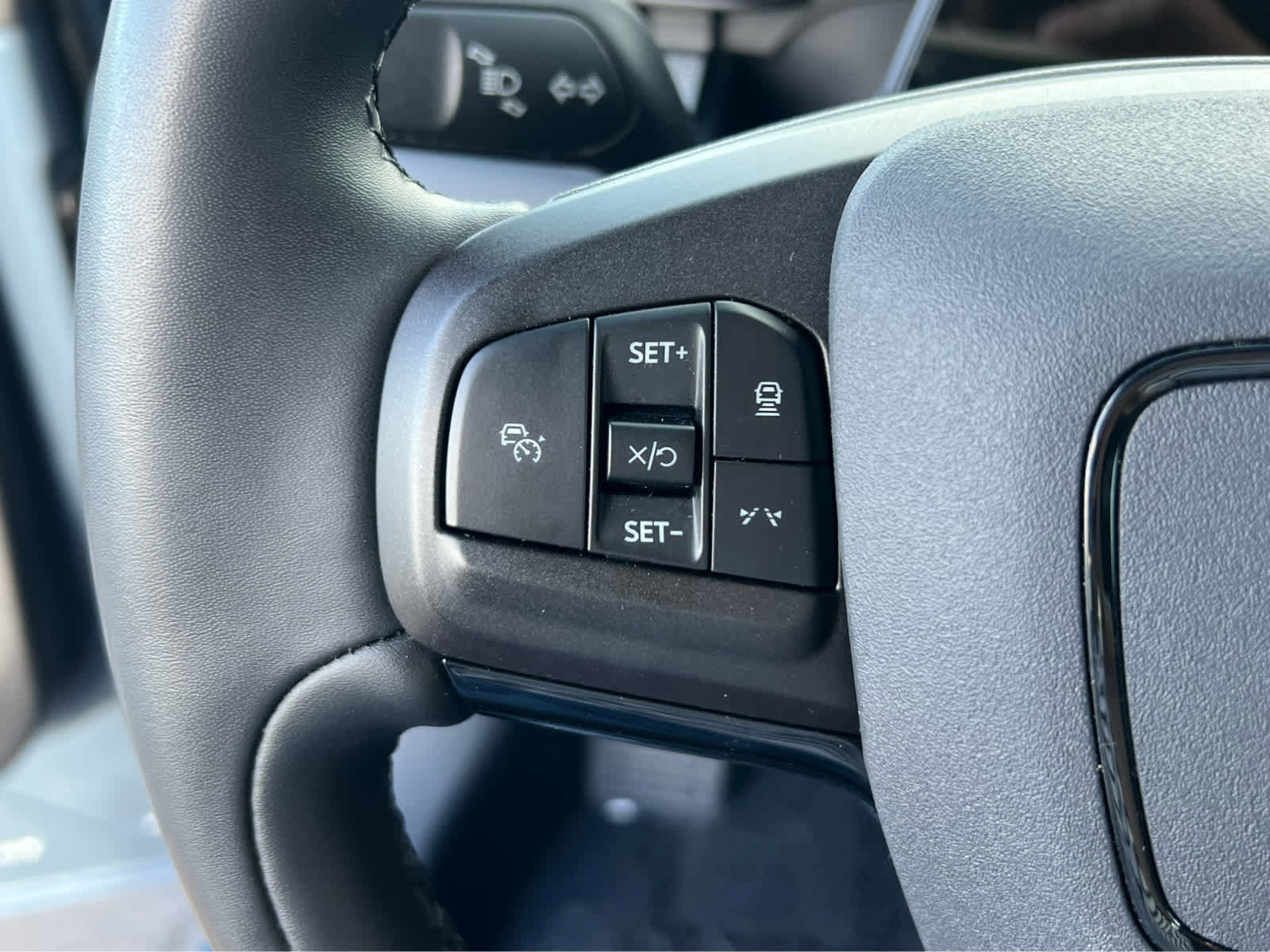 Used 2023 Ford Mustang Mach-E Select AWD/4WD image 31