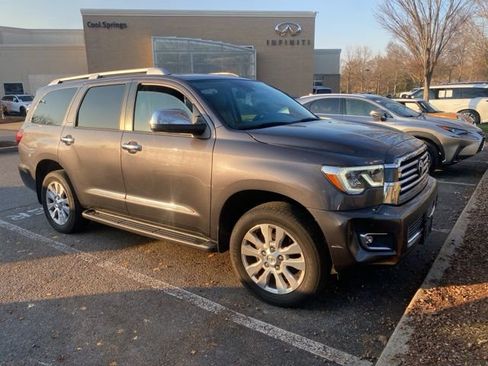 Used 2018 Toyota Sequoia Platinum image 6